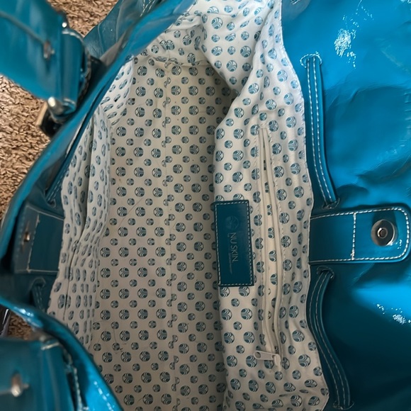 Teal tote with matching wallet- NuSkin - Picture 2 of 6